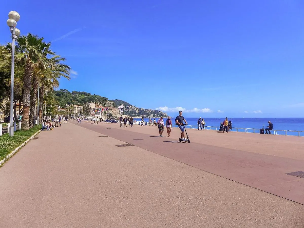 Apartment Les Yuccas Promenade Des Anglais By Interhome Nice